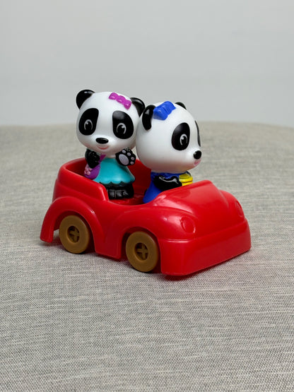 Juguete de Carro con Pandas